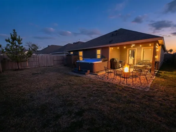 3057 Pampaneria Dr, Conroe, TX 77301
