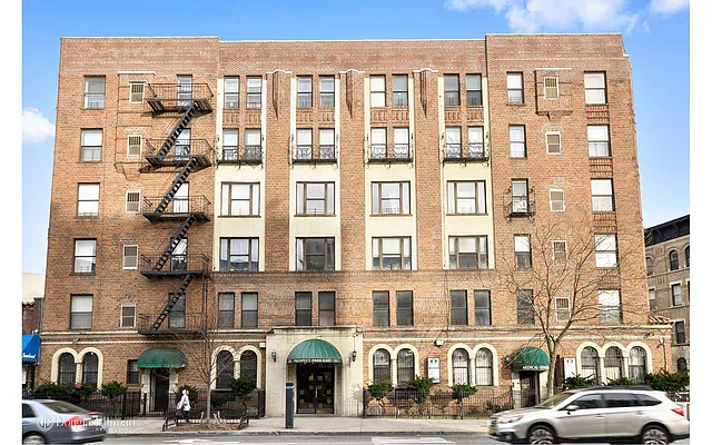 Rented by Douglas Elliman | media 20