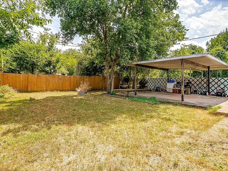 1044 E Ramsey Ave — Photo 2