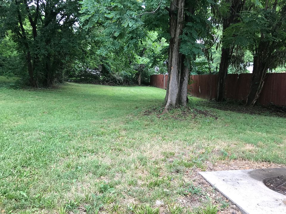 2nd image of 5626 E 29th Ter
