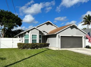 6061 Lucerne St, Jupiter, FL 33458