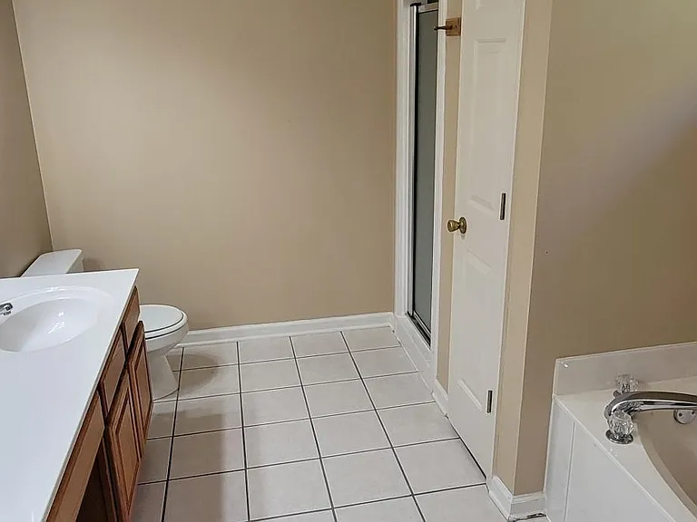 75 Austin Cir — Photo 12