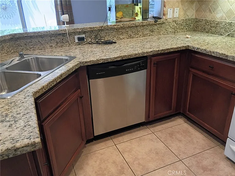 9365 Hawk Eye Ln — Photo 16