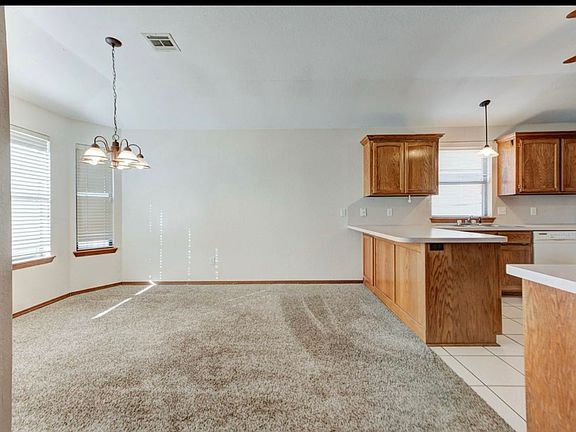 5th image of 1300 Teakwood Dr