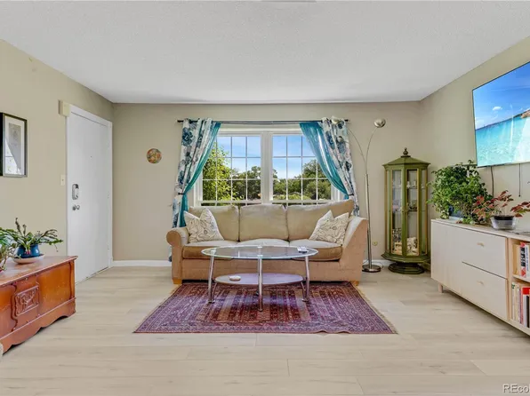 3855 S Monaco Street #203, Denver, CO 80237