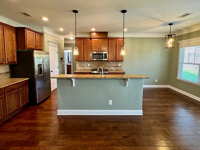 5464 Everlook Cir — Photo 3
