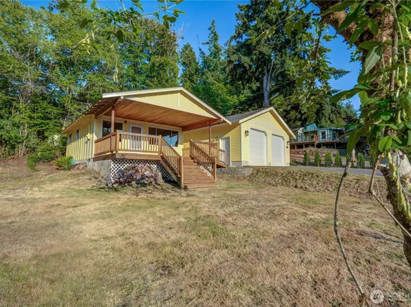 8707 187th Avenue Ct NW, Vaughn, WA 98394