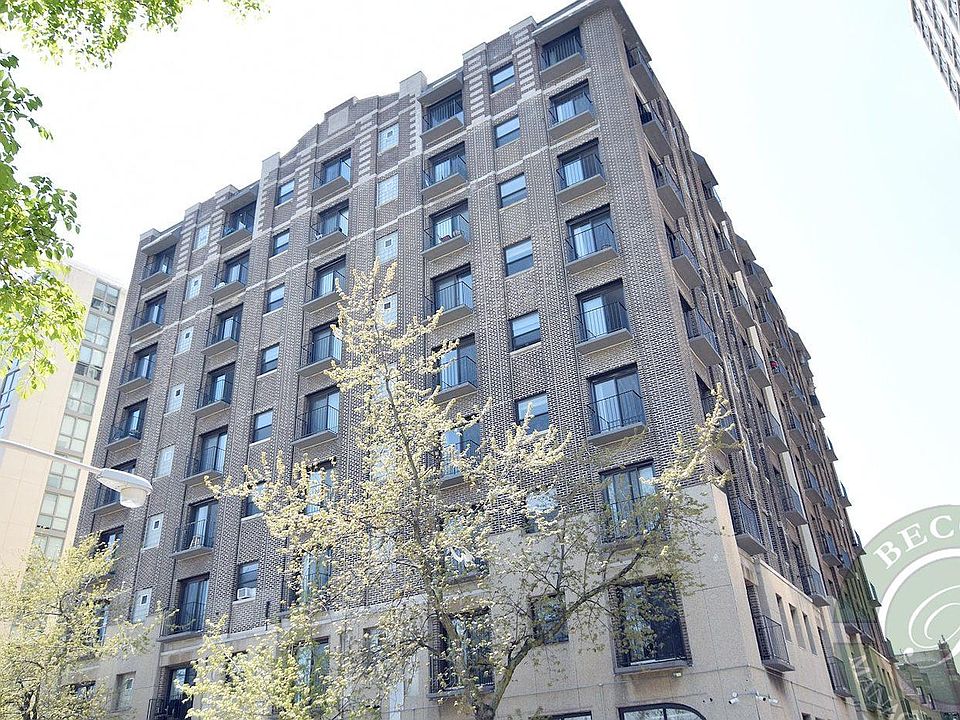 1st image of 4519 N Clarendon Ave #604
