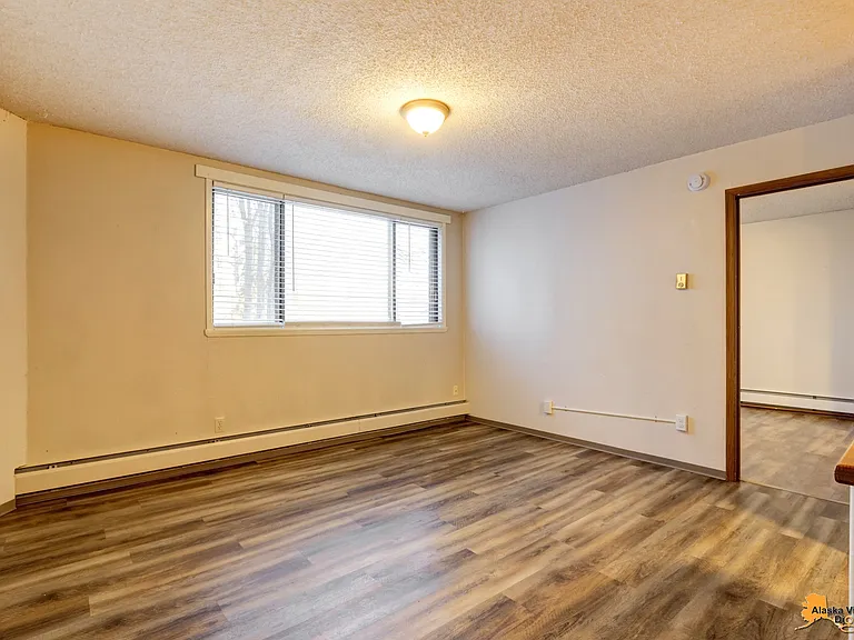 342 N Klevin St #2 — Photo 8