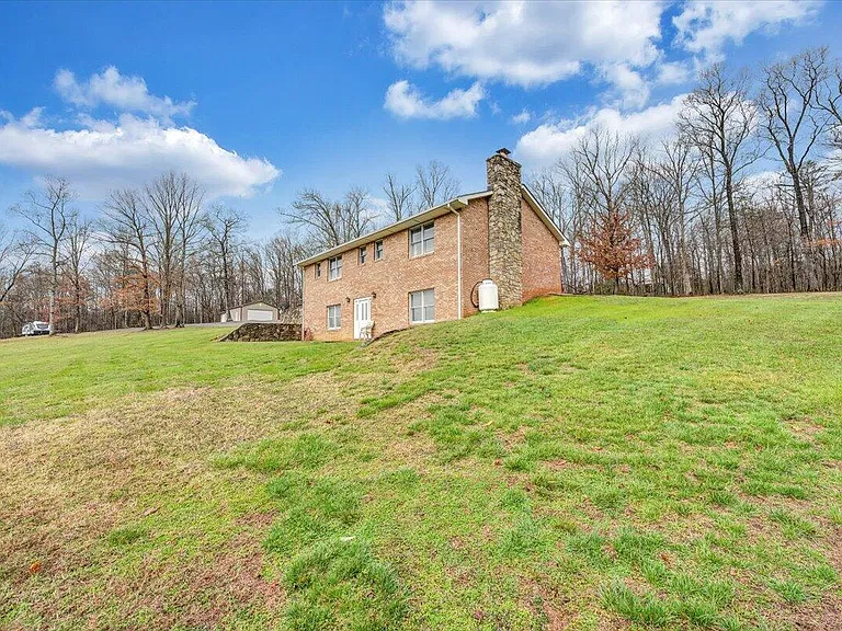 1873 Statler Rd — Photo 28