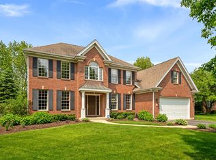 9 N Daniels Dr, Batavia, IL 60510