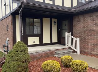 23 Parkplace Central, Allen Park, MI 48101