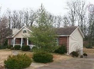 108 Country Ct, La Vergne, TN 37086