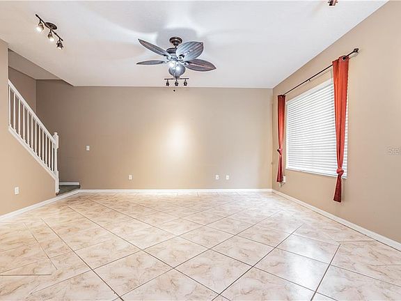 4th image of 18102 Paradise Point Dr