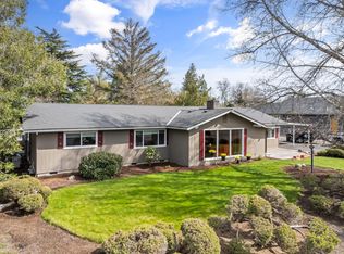 3312 Green Acres Dr, Central Point, OR 97502