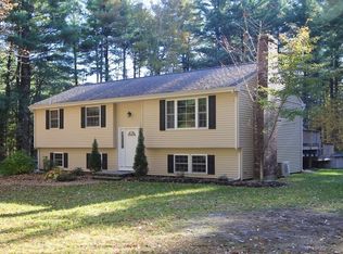29 Pikes Hill Rd, Sterling, MA 01564