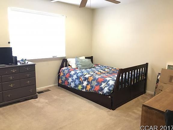 4th image of 6220 Usher Dr
