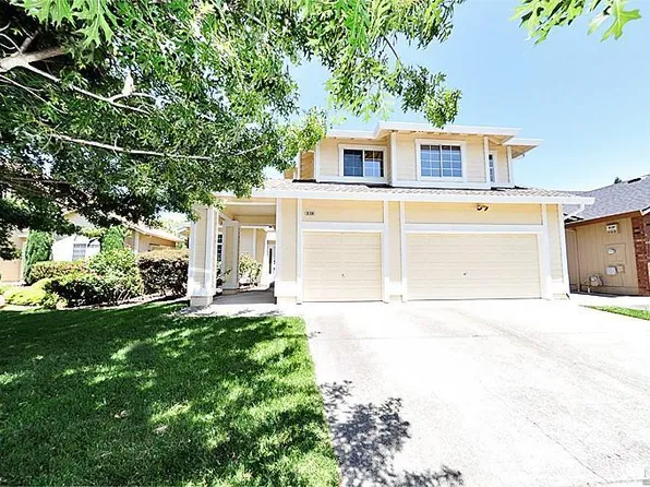 9156 Piccadilly Cir, Windsor, CA 95492