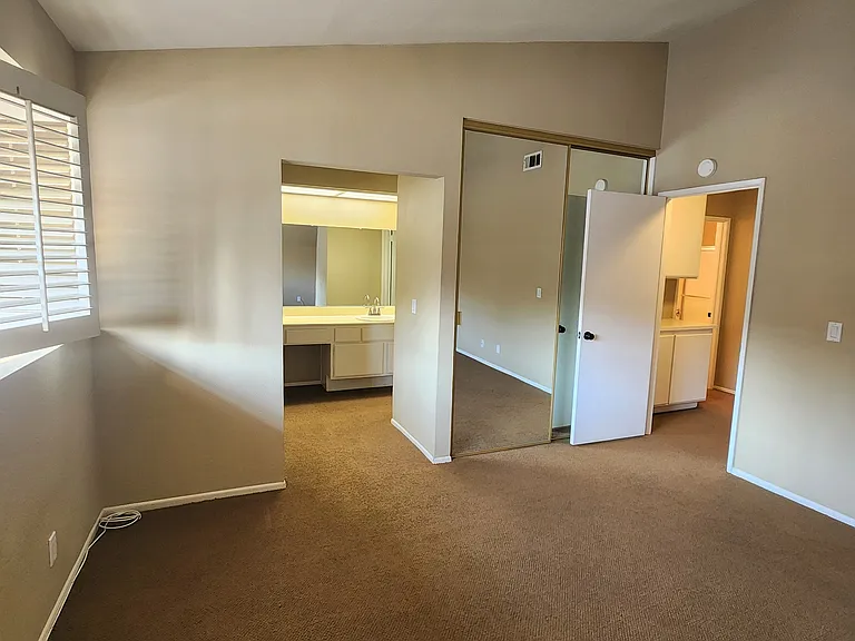 630 W Palm Ave #6 — Photo 11