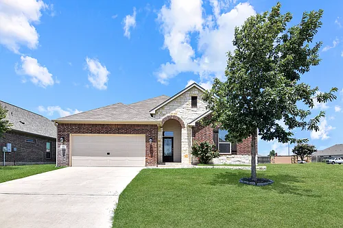 410 Stonehouse Ln Photo 1