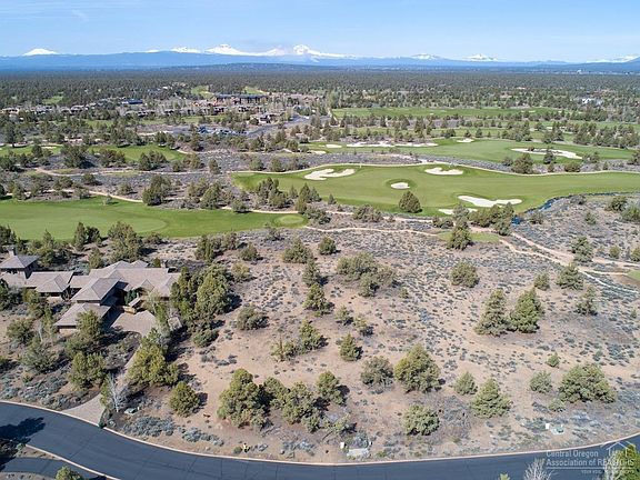 4th image of 65765 Pronghorn Estates Dr