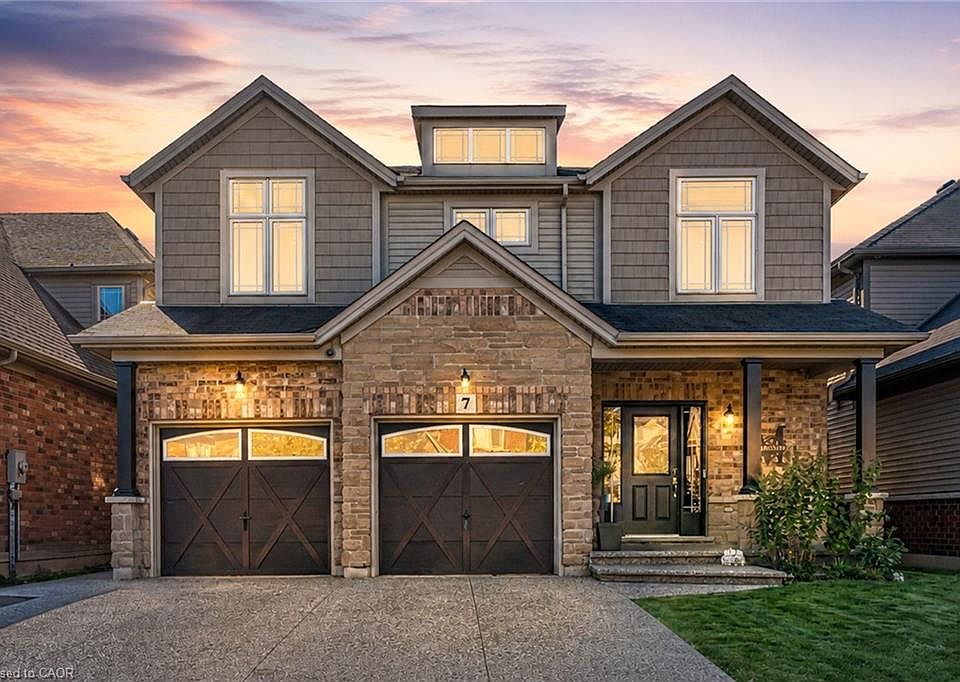 1st image of 7 Kinsman Dr