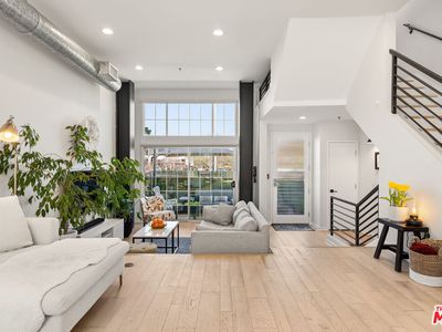 5400 Playa Vista Dr APT 8, Playa Vista, CA, 90094