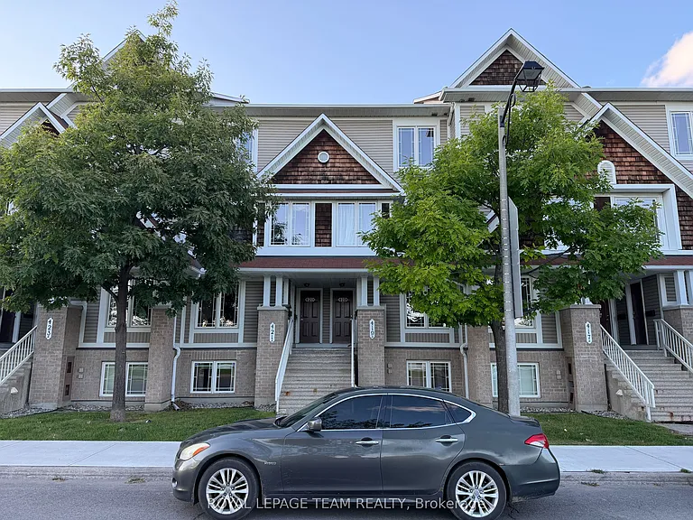 419 Chapman Mills Dr #A — Photo 2