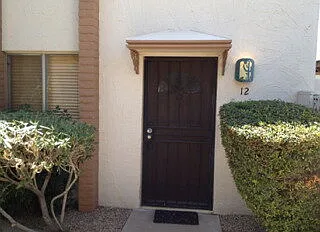 2 bed, 1.5 bath, 1152 sqft, $1,995 — Photo 3