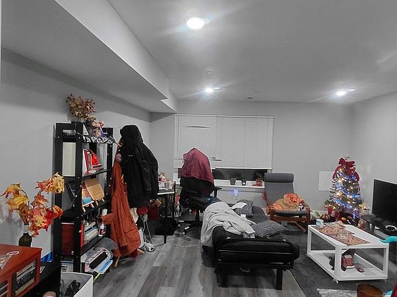 5th image of 4313 Sansom St Floor 2