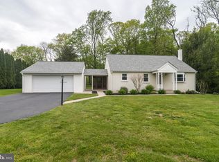 105 Woodland Ave, Schwenksville, PA 19473