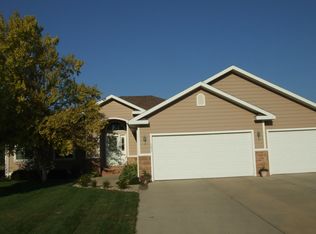 1631 Overlook Ridge Rd, Brookings, SD 57006