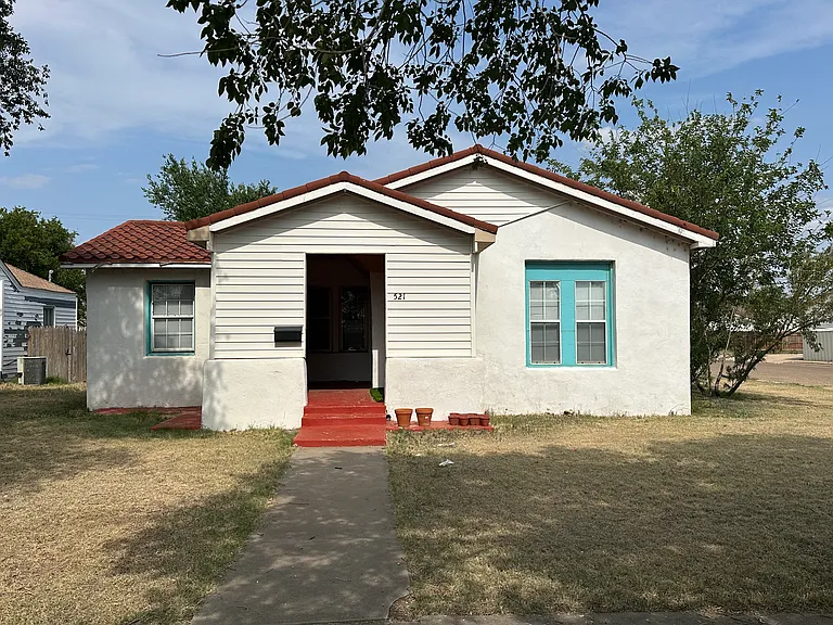 521 Beard Ave — Photo 1