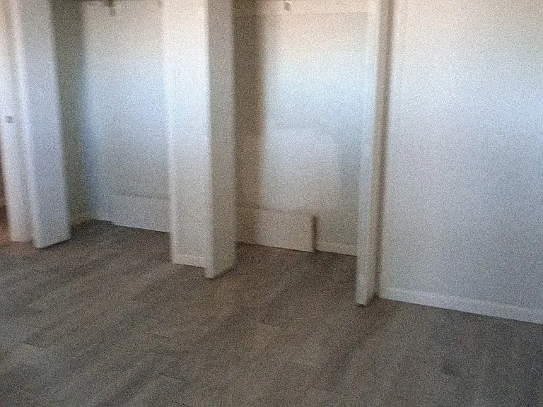 214 W Mile 2 Rd — Photo 12