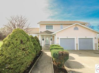 25061 Angus Dr, Hughesville, MO 65333