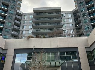 7171 Yonge St #1003, Markham, ON L3T 0C5