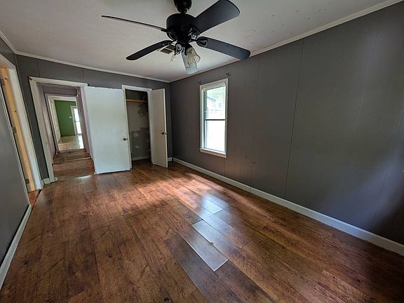 18th image of 502 Hill Ave