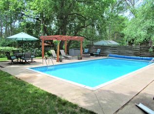 611 Redwood St, West Bend, WI 53095