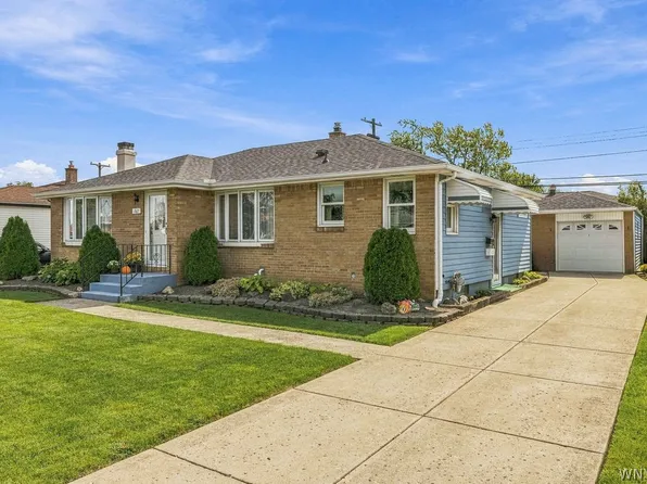 161 Nadine Dr, Cheektowaga, NY 14225