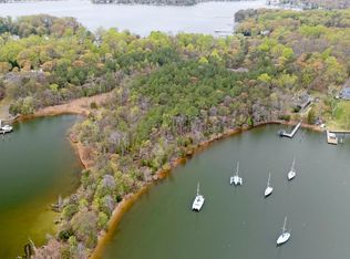 339 N Ferry Point Rd, Pasadena, MD 21122