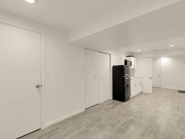 1318 Round Oak Ct — Photo 49