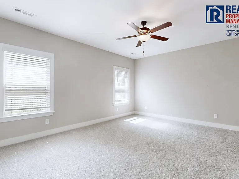 4302 Peacemill Ln — Photo 12