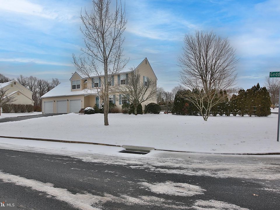 5220 Geddes Way, Pipersville, PA 18947 Zillow