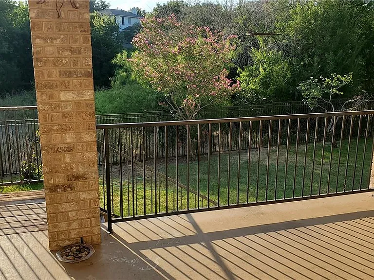 9421 Lisi Anne Dr — Photo 36