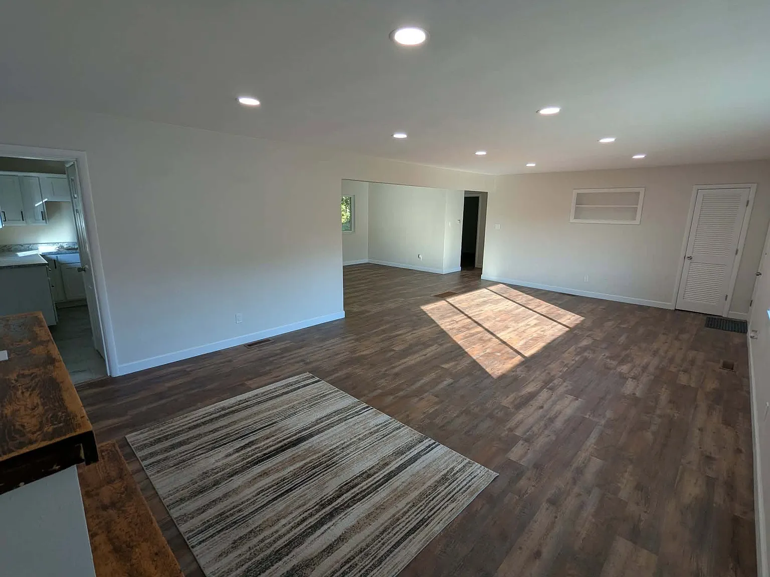 4 bed, 1.5 bath, 1808 sqft, $1,950 — Photo 3