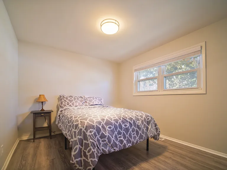 2515 Thornton Rd — Photo 16