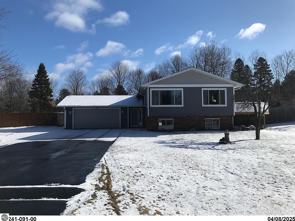 1st image of 3972 Heatherwood Dr E