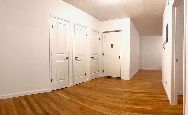 Rented by Zjama Realty Corp | media 5