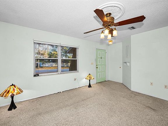 5th image of 11031 Heathwood Ave