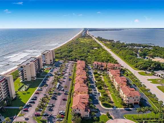 5th image of 262 Ocean Bay Dr